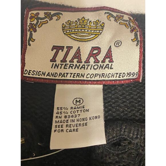 NWT Tiara International Vintage 1999 Happy 2000 Cardigan Size Medium - Picture 2 of 8